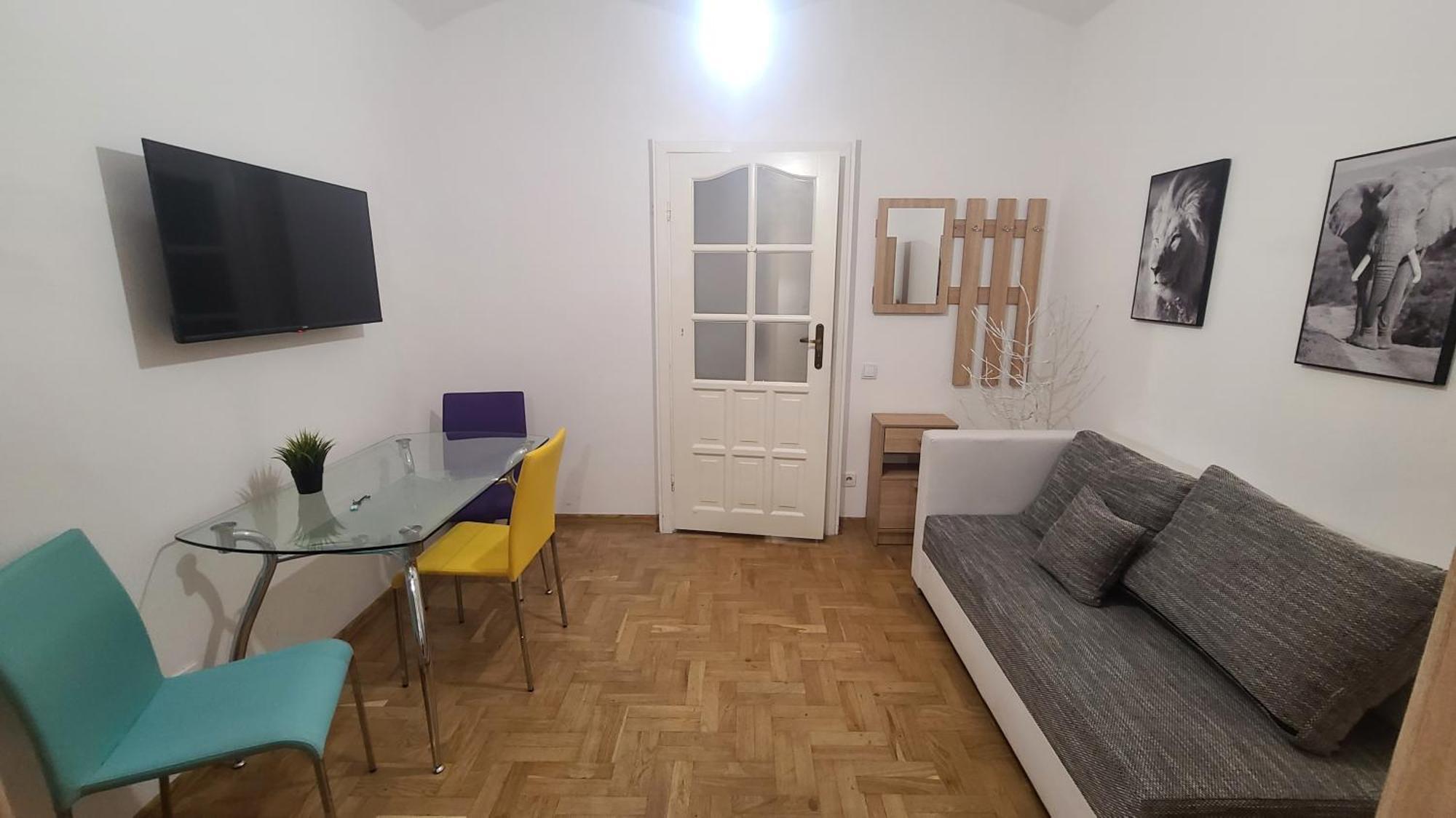 Lorf Hostel&Apartments Krakow Luaran gambar