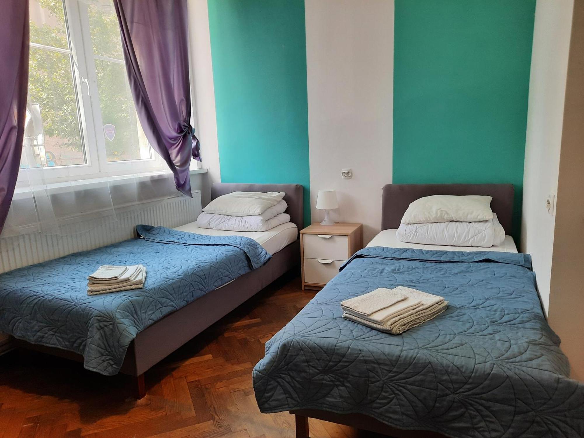 Lorf Hostel&Apartments Krakow Luaran gambar