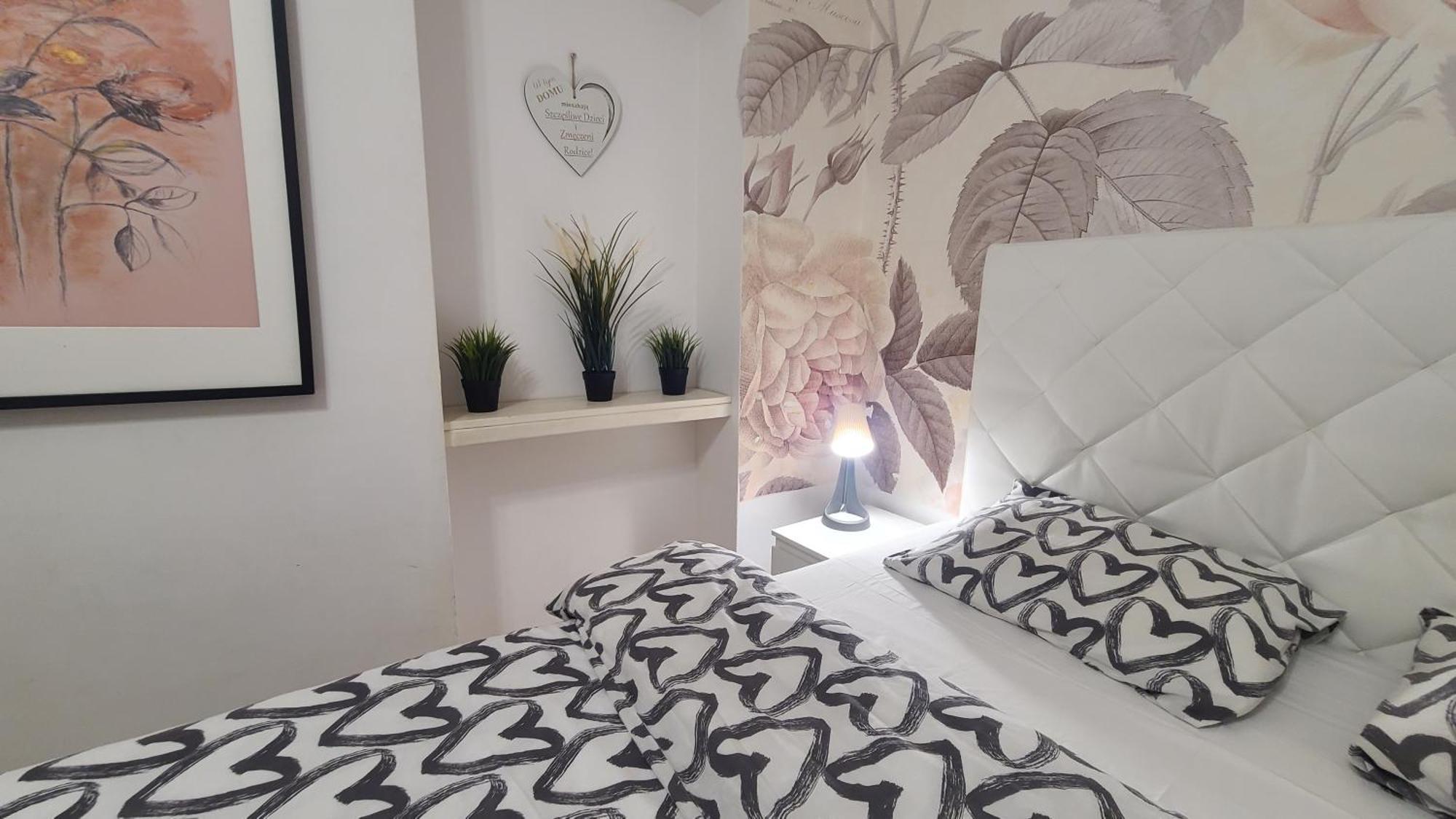 Lorf Hostel&Apartments Krakow Luaran gambar