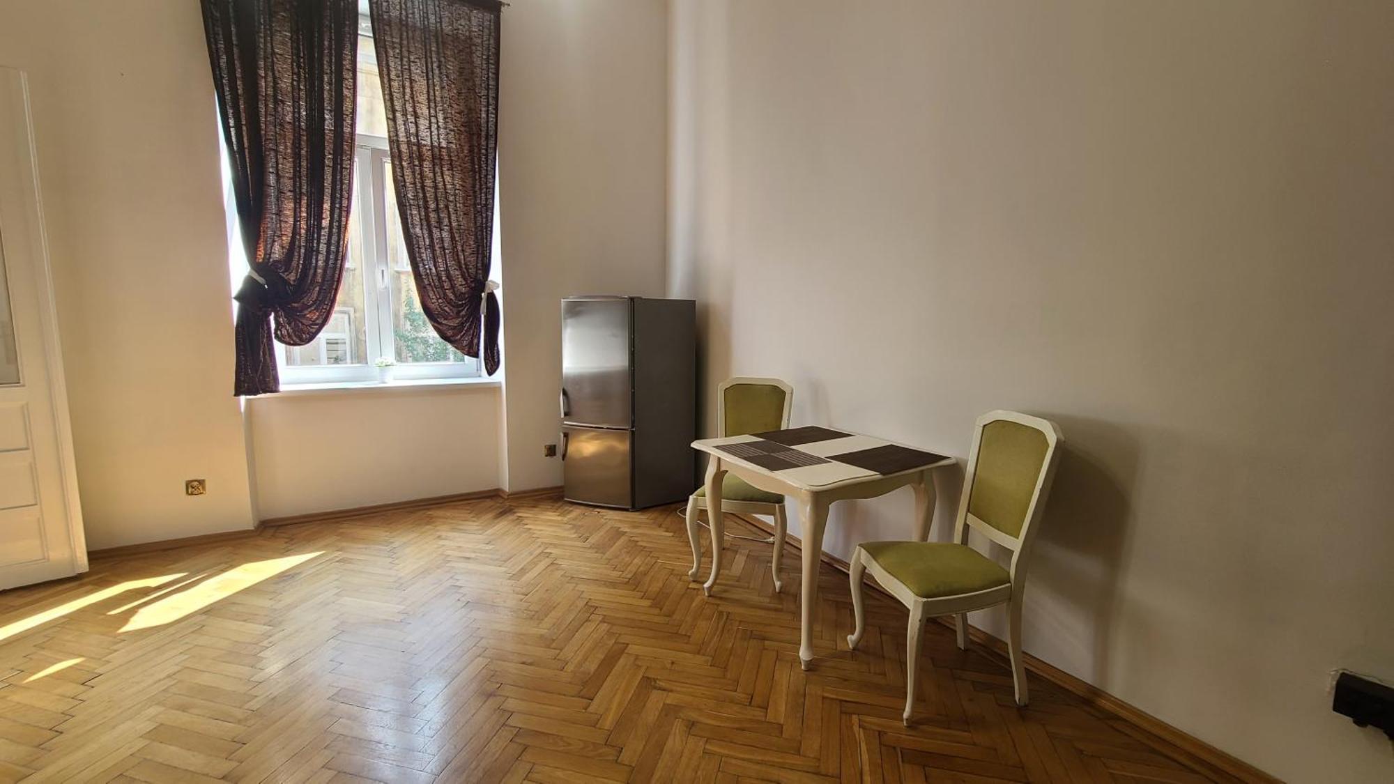 Lorf Hostel&Apartments Krakow Luaran gambar