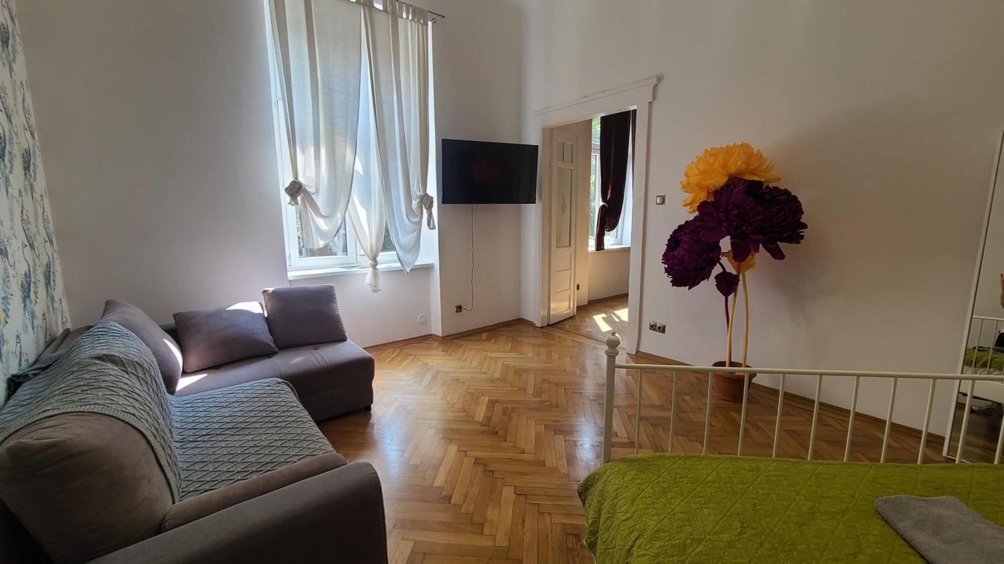 Lorf Hostel&Apartments Krakow Luaran gambar